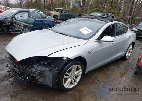 2015 Tesla Model S 70D/85D/P85D z USA, uszkodzony, nr VIN 5YJSA1H29FFP78468